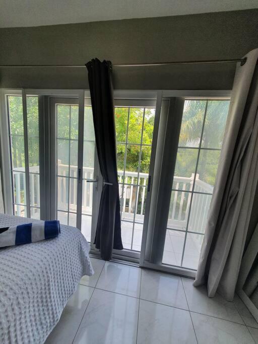 Villa Townhouse By The Bay, Little Bay Country Club ,Negril Orange Bay Exterior foto